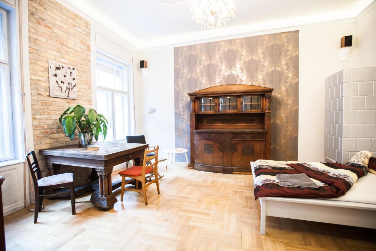 N40 By Small Home Βουδαπέστη Εξωτερικό φωτογραφία