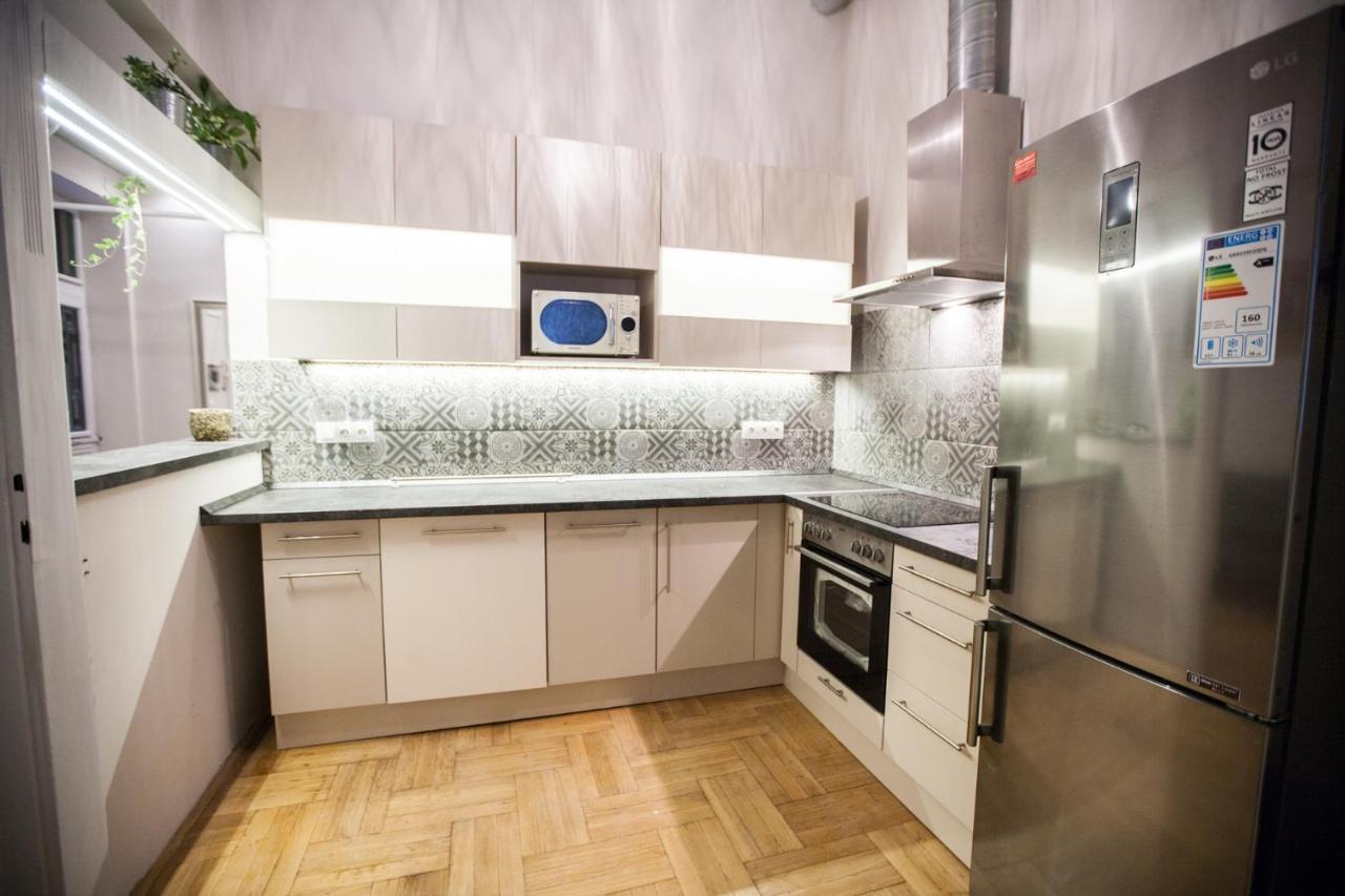 N40 By Small Home Βουδαπέστη Εξωτερικό φωτογραφία